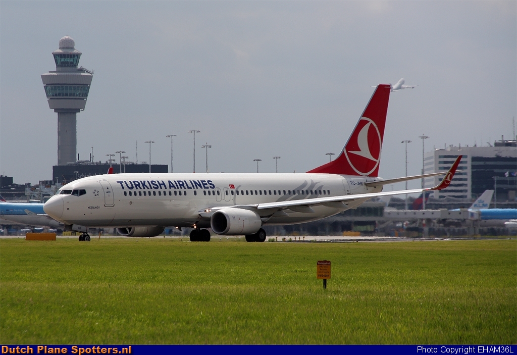 TC-JHK Boeing 737-800 Turkish Airlines by EHAM36L