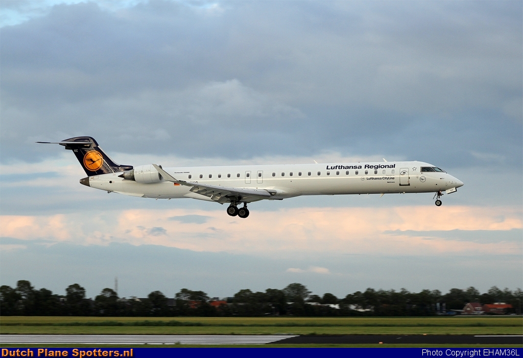 D-ACKC Bombardier Canadair CRJ900 CityLine (Lufthansa Regional) by EHAM36L
