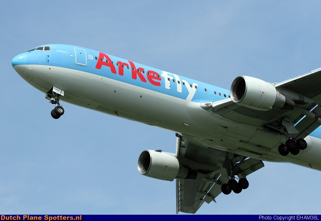 PH-AHQ Boeing 767-300 ArkeFly by EHAM36L