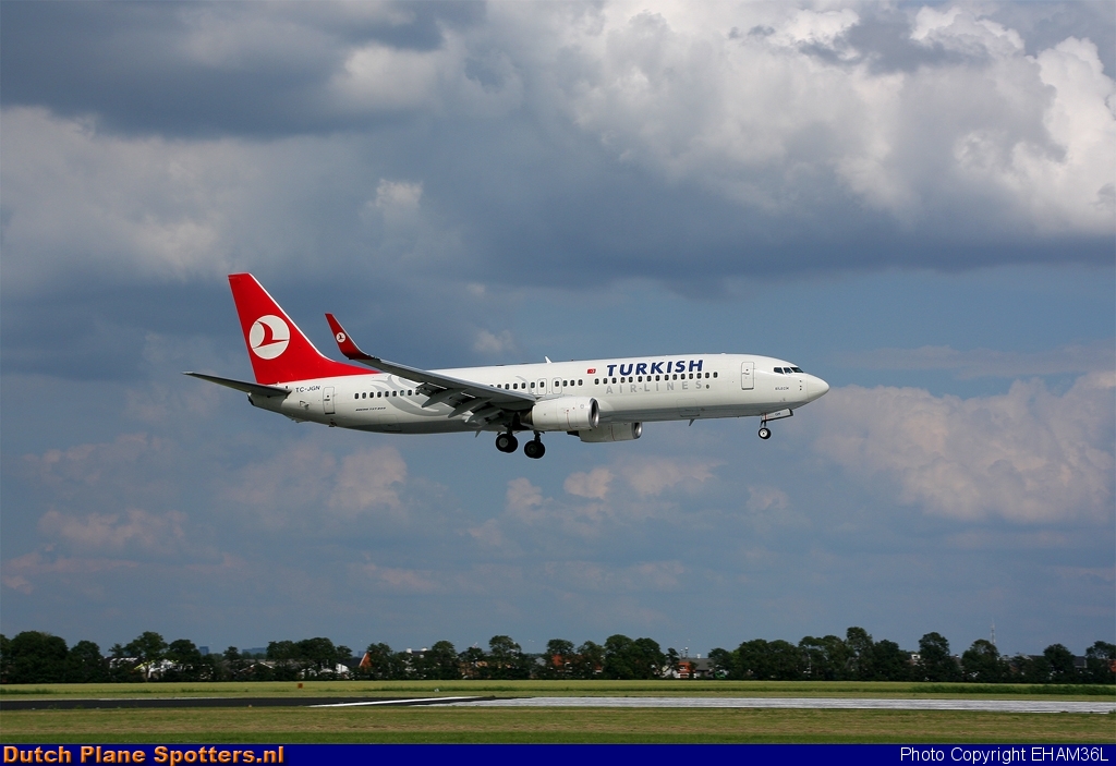 TC-JGN Boeing 737-800 Turkish Airlines by EHAM36L