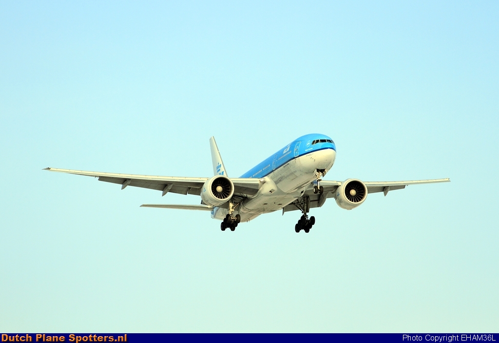 PH-BQA Boeing 777-200 KLM Royal Dutch Airlines by EHAM36L