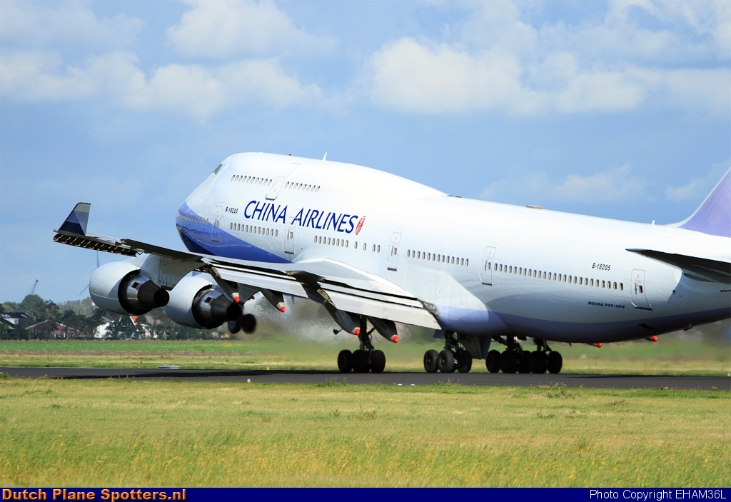 B-18205 Boeing 747-400 China Airlines by EHAM36L