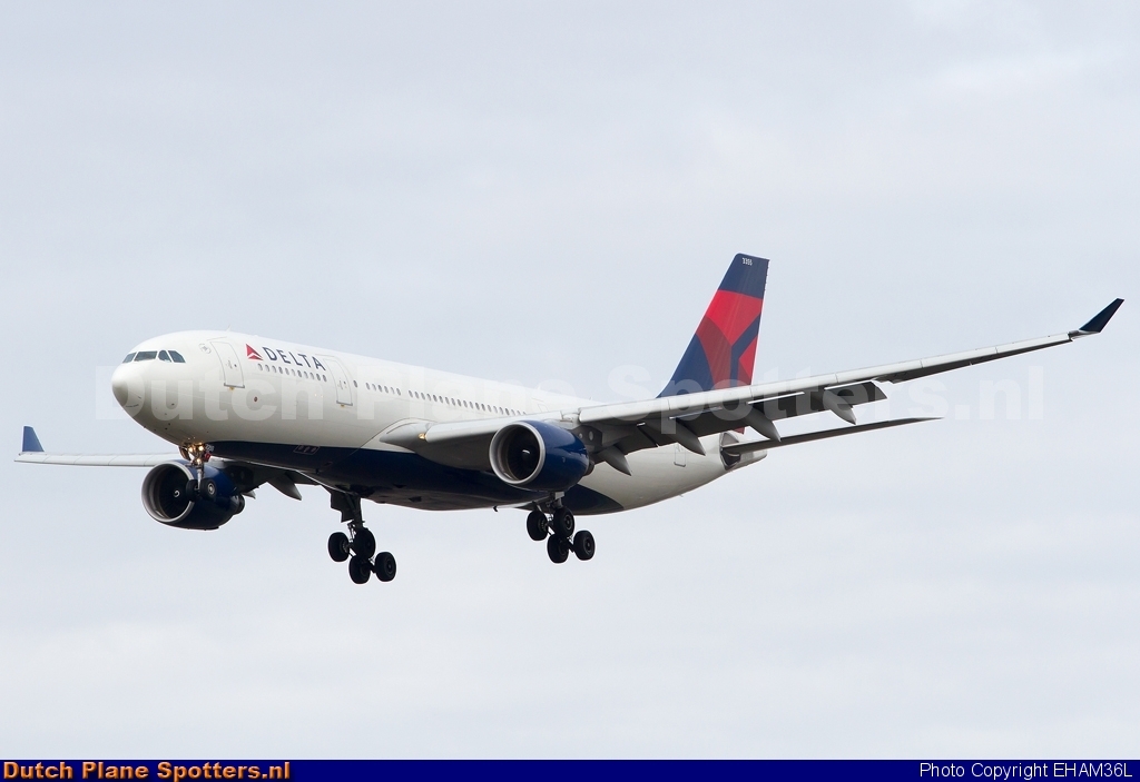 N855NW Airbus A330-200 Delta Airlines by EHAM36L