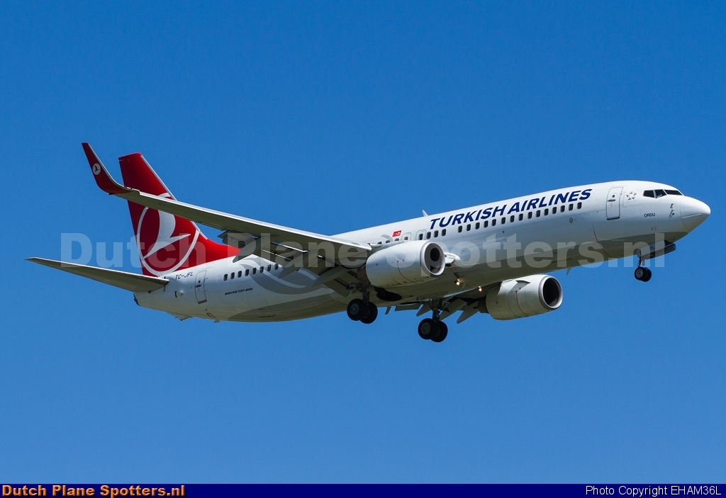 TC-JFL Boeing 737-800 Turkish Airlines by EHAM36L
