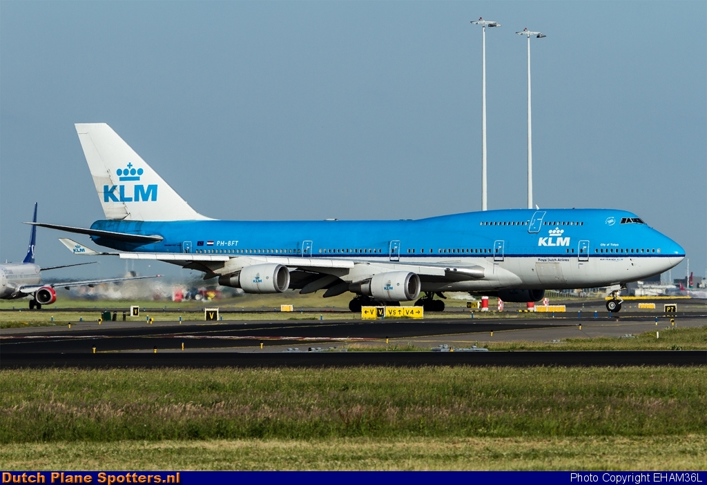 PH-BFT Boeing 747-400 KLM Royal Dutch Airlines by EHAM36L