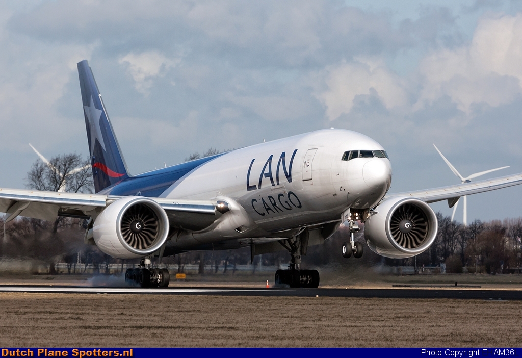 N778LA Boeing 777-F LAN Cargo by EHAM36L