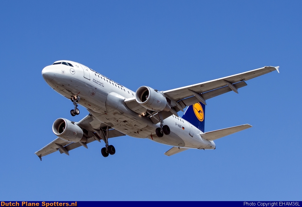 D-AIBG Airbus A319 Lufthansa by EHAM36L