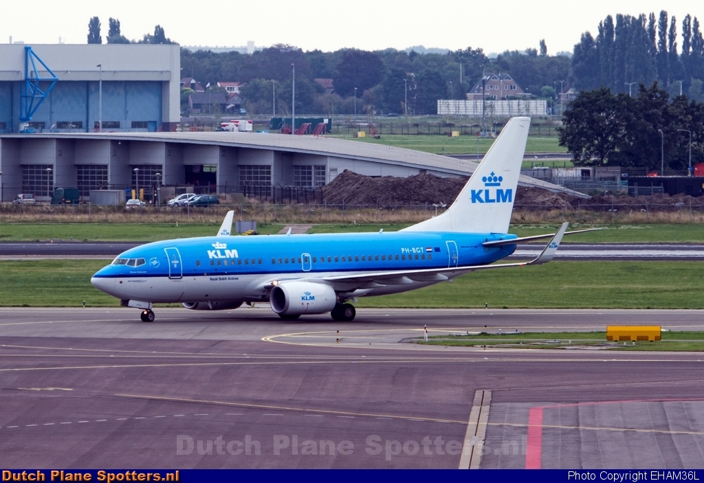 PH-BGT Boeing 737-700 KLM Royal Dutch Airlines by EHAM36L