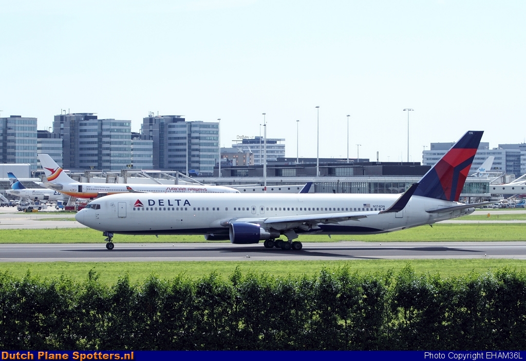N174DN Boeing 767-300 Delta Airlines by EHAM36L