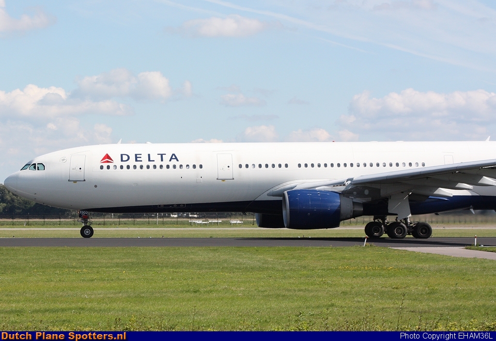 N802NW Airbus A330-300 Delta Airlines by EHAM36L