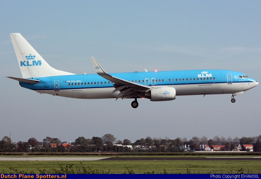 PH-BXL Boeing 737-800 KLM Royal Dutch Airlines by EHAM36L