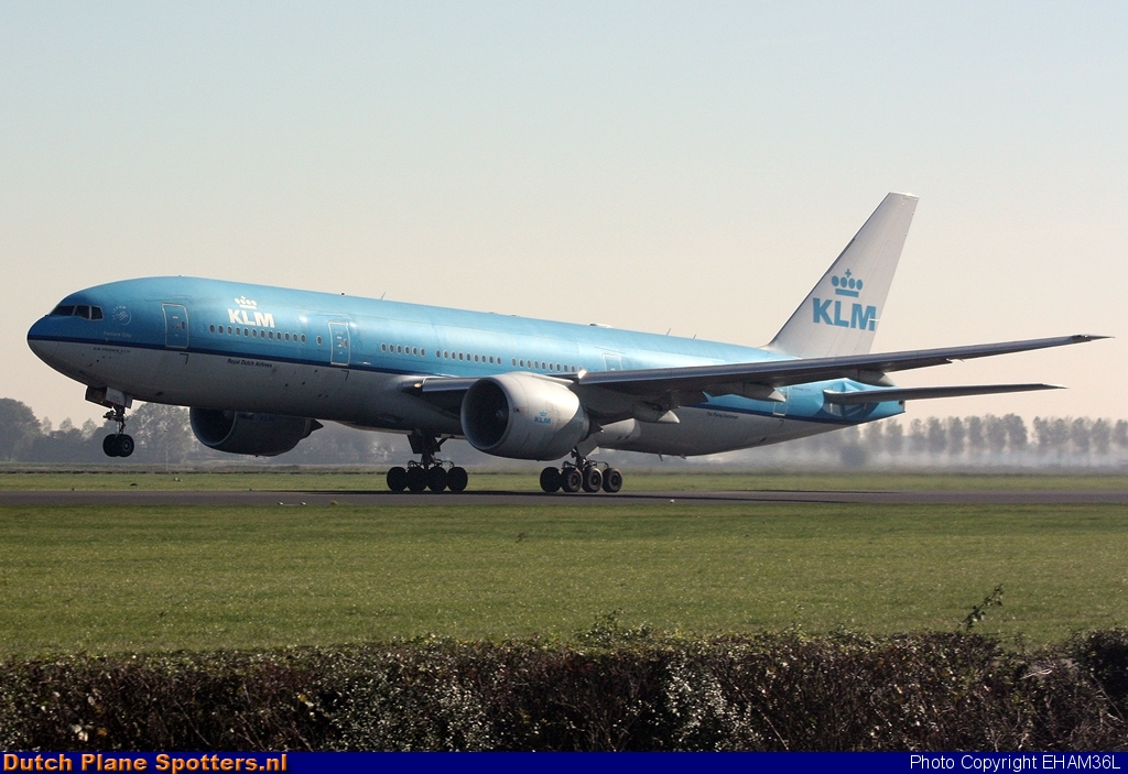 PH-BQF Boeing 777-200 KLM Royal Dutch Airlines by EHAM36L