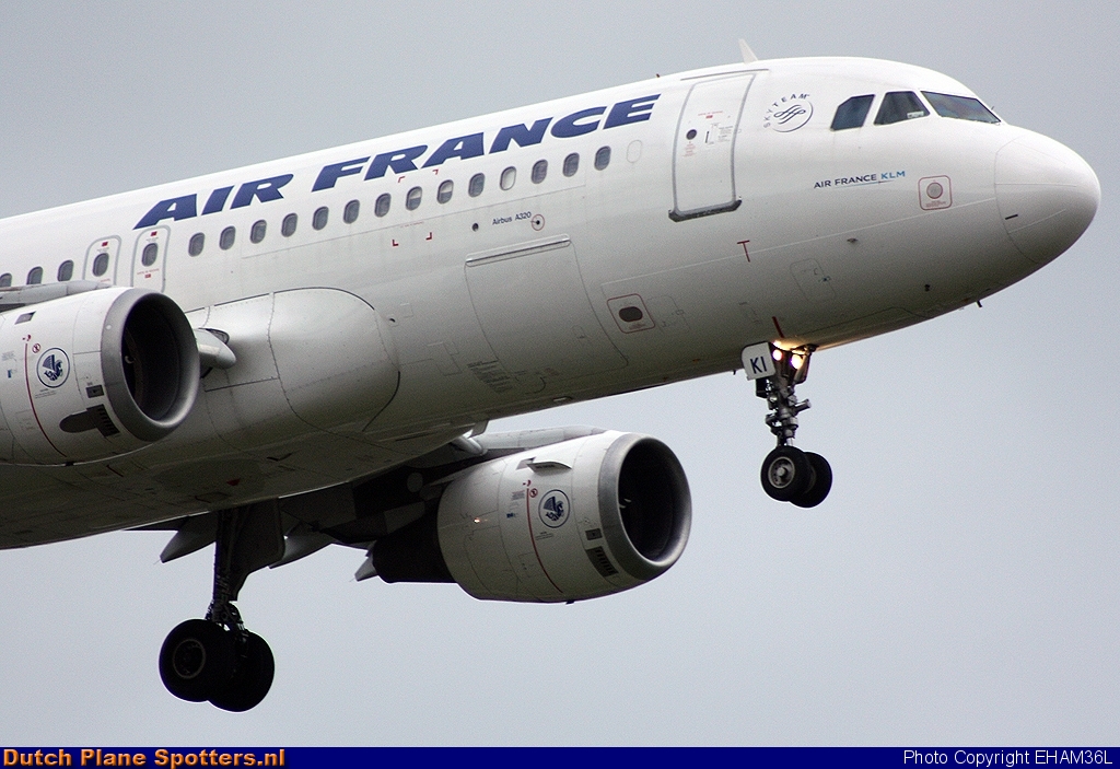 F-GFKI Airbus A320 Air France by EHAM36L