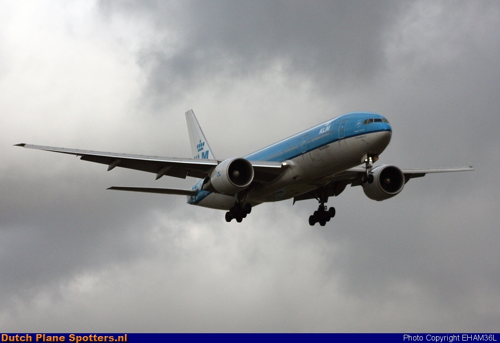 PH-BQM Boeing 777-200 KLM Royal Dutch Airlines by EHAM36L