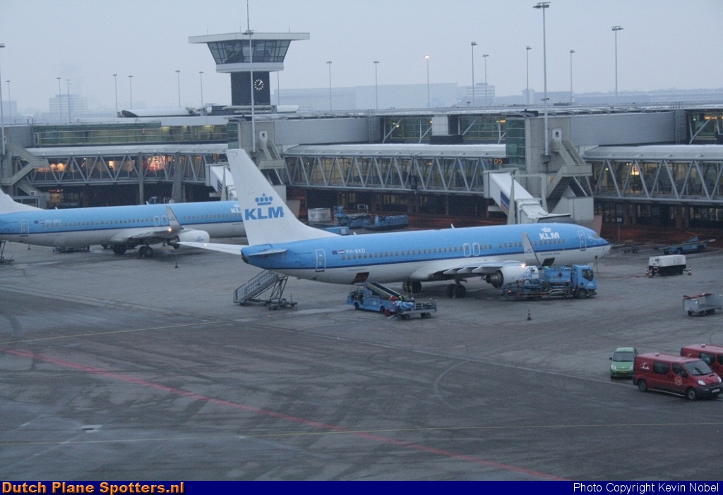 PH-BXD Boeing 737-800 KLM Royal Dutch Airlines by Kevin Nobel