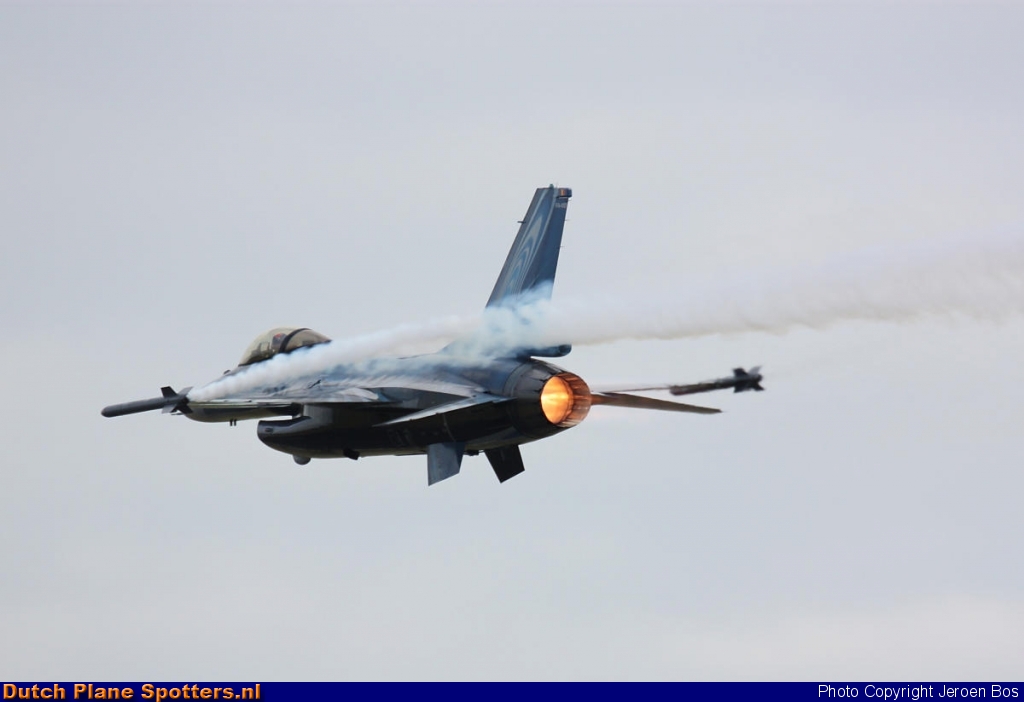 FA-110 General Dynamics F-16 Fighting Falcon MIL - Belgium Air Force by Jeroen Bos