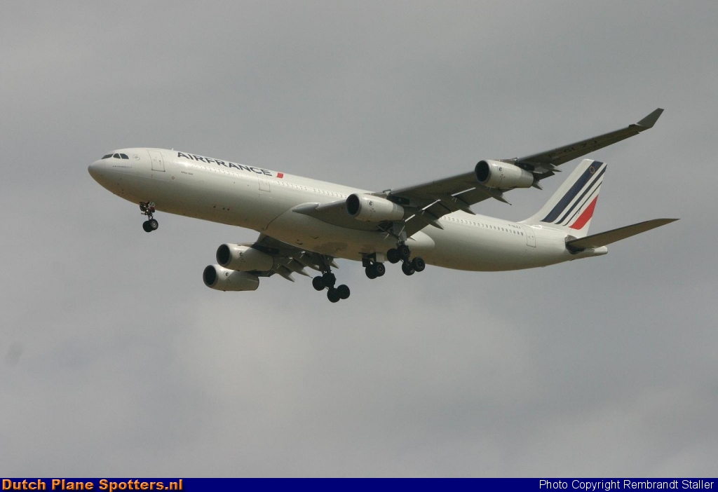 F-GLZJ Airbus A340-300 Air France by Rembrandt Staller