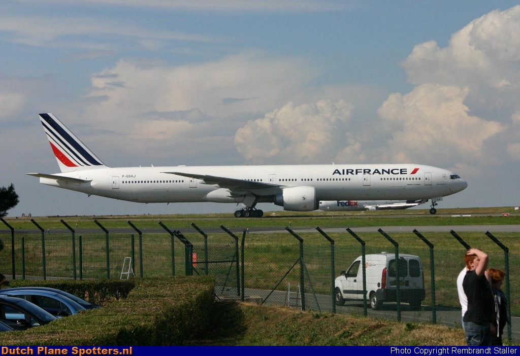 F-GSQJ Boeing 777-300 Air France by Rembrandt Staller