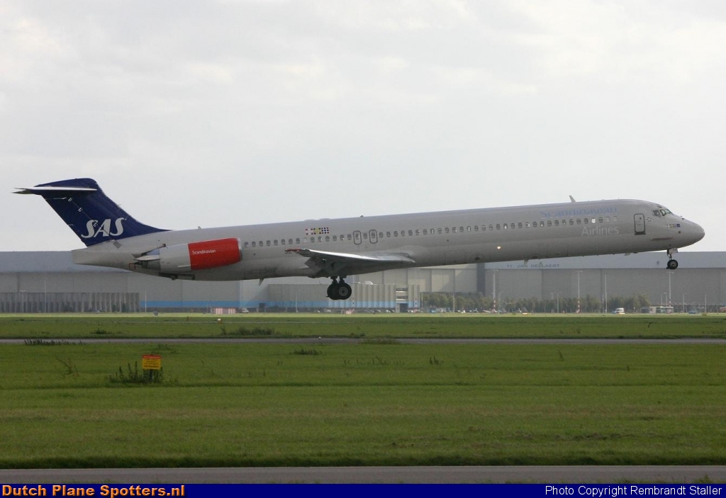 SE-DIK McDonnell Douglas MD-82 SAS Scandinavian Airlines by Rembrandt Staller