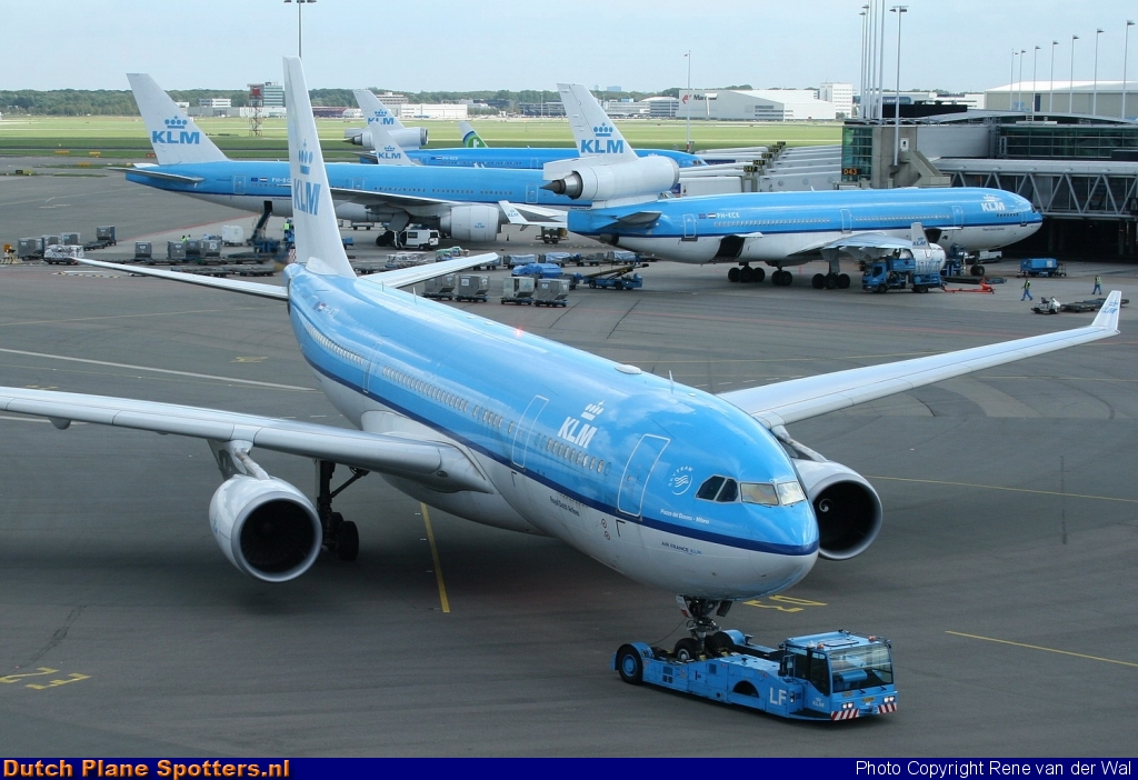 PH-AOD Airbus A330-200 KLM Royal Dutch Airlines by Rene van der Wal