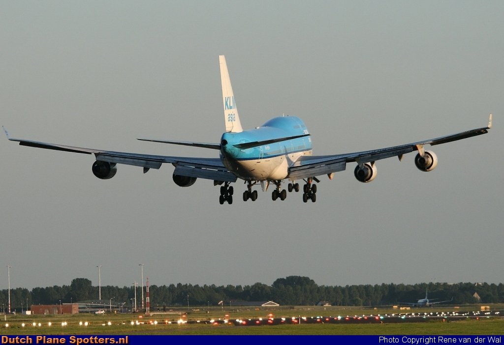 PH-BFM Boeing 747-400 KLM Royal Dutch Airlines by Rene van der Wal