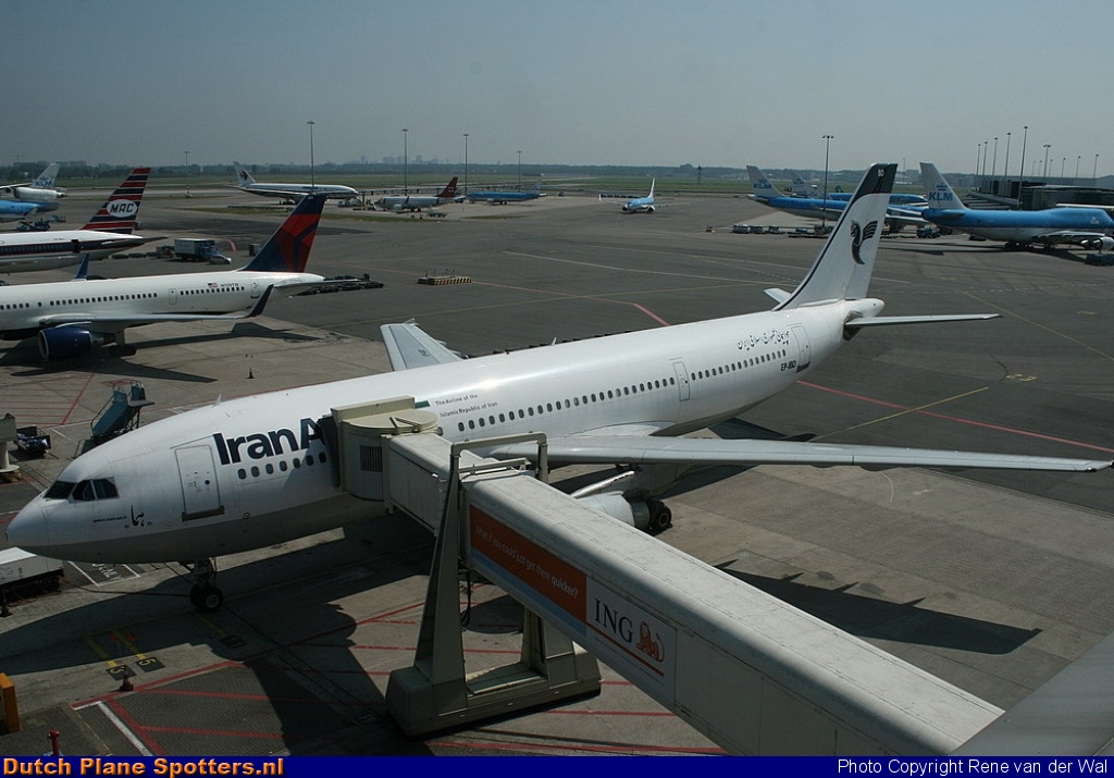 EP-IBD Airbus A300 Iran Air by Rene van der Wal