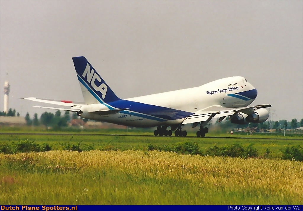 JA8190 Boeing 747-200 Nippon Cargo Airlines by Rene van der Wal