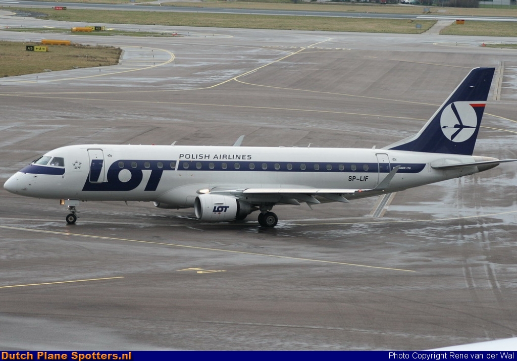 SP-LIF Embraer 170 LOT Polish Airlines by Rene van der Wal