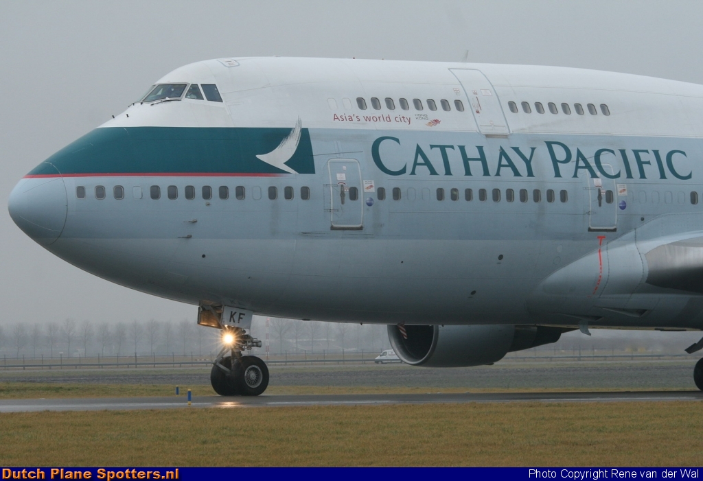 B-HKF Boeing 747-400 Cathay Pacific by Rene van der Wal