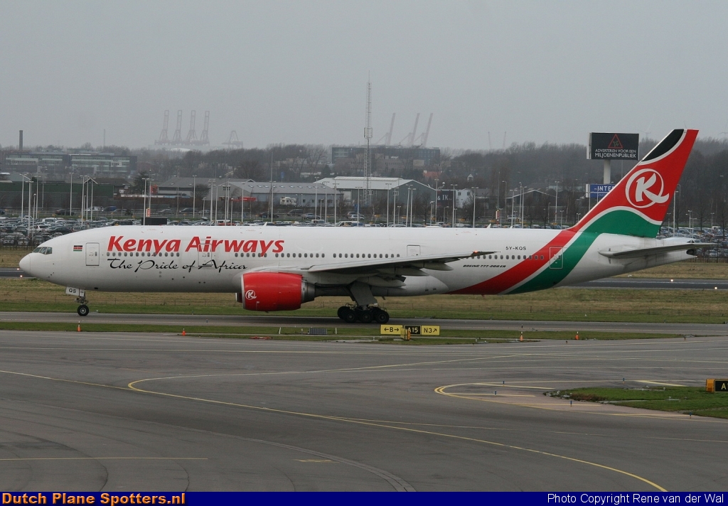 5Y-KQS Boeing 777-200 Kenya Airways by Rene van der Wal