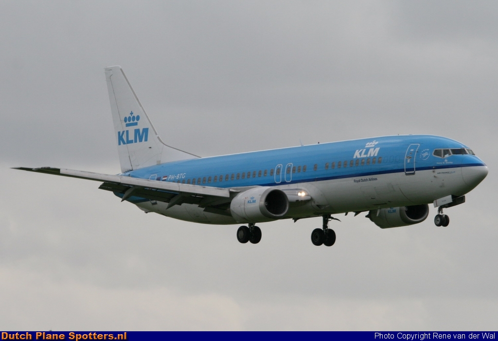 PH-BTG Boeing 737-400 KLM Royal Dutch Airlines by Rene van der Wal