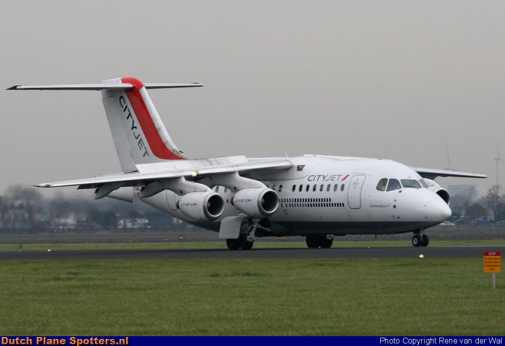 EI-RJN BAe 146 Cityjet by Rene van der Wal