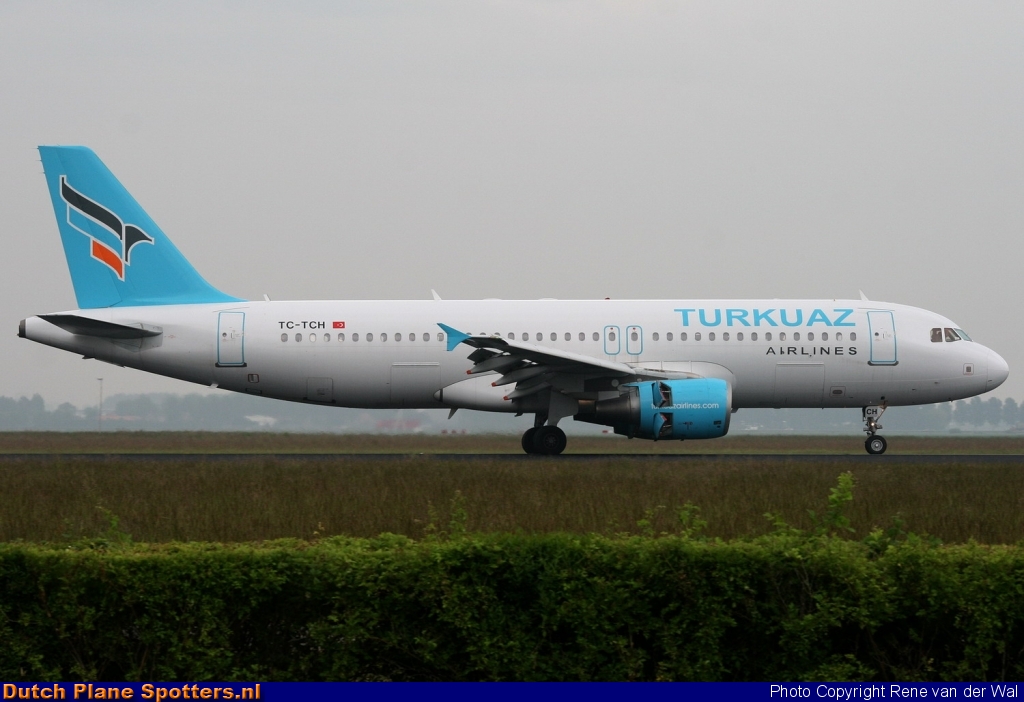 TC-TCH Airbus A320 Turkuaz Airlines by Rene van der Wal