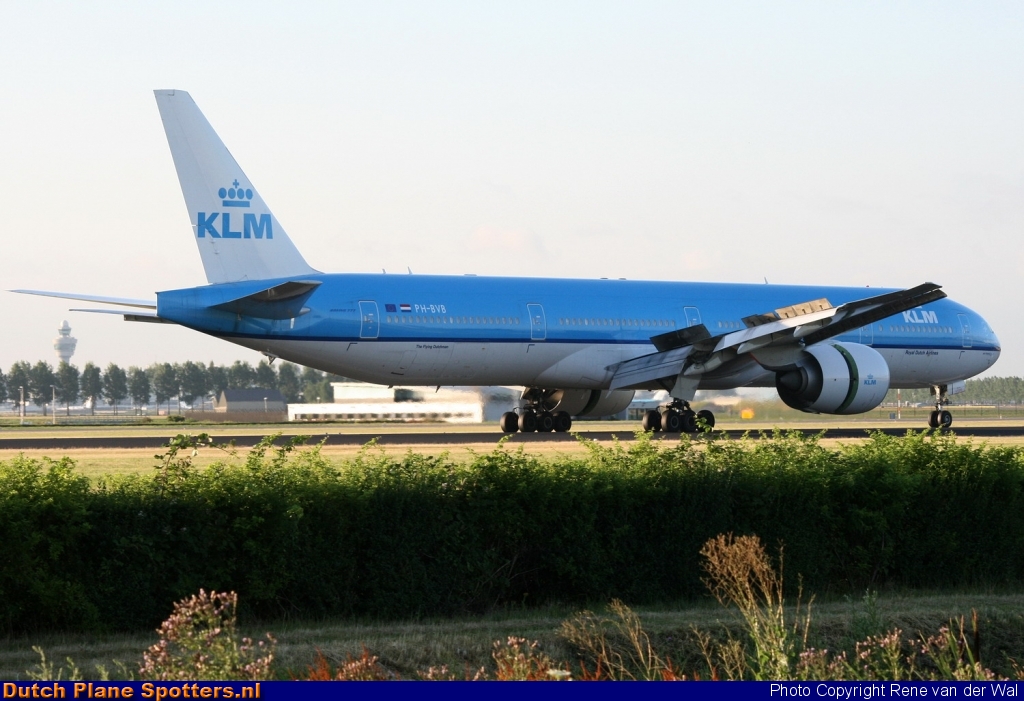 PH-BVB Boeing 777-300 KLM Royal Dutch Airlines by Rene van der Wal