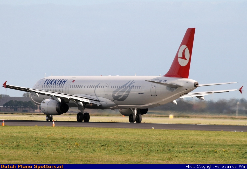 TC-JRF Airbus A321 Turkish Airlines by Rene van der Wal