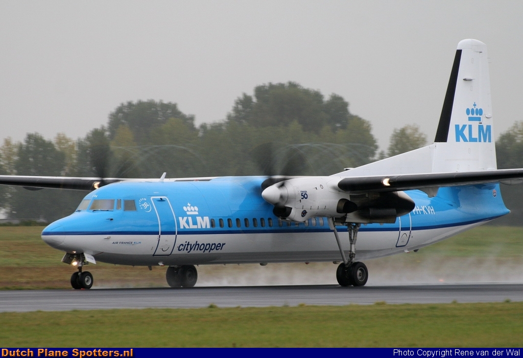 PH-KVH Fokker 50 KLM Cityhopper by Rene van der Wal
