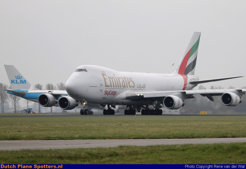 N415MC Boeing 747-200 Emirates Sky Cargo by Rene van der Wal