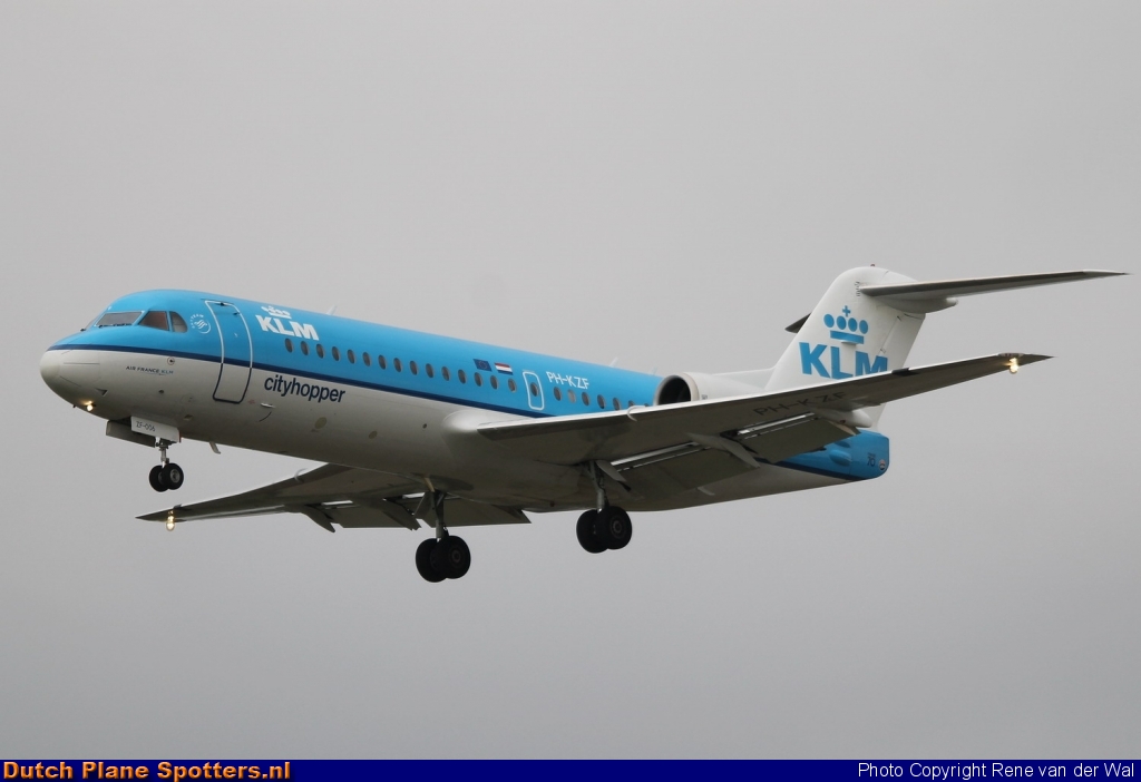 PH-KZF Fokker 70 KLM Cityhopper by Rene van der Wal