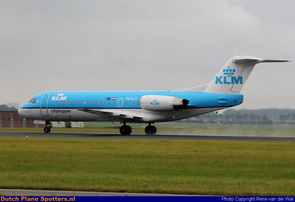 PH-KZT Fokker 70 KLM Cityhopper by Rene van der Wal
