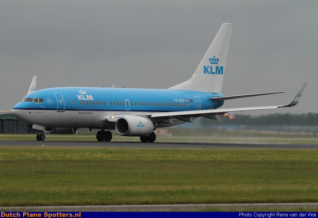 PH-BGP Boeing 737-700 KLM Royal Dutch Airlines by Rene van der Wal