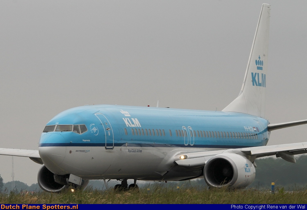 PH-BGB Boeing 737-800 KLM Royal Dutch Airlines by Rene van der Wal