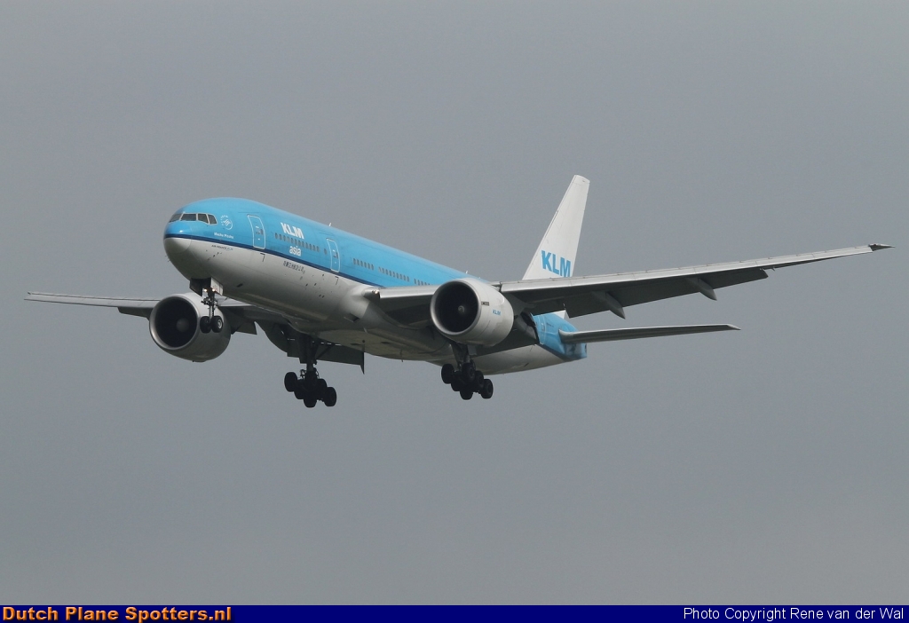 PH-BQM Boeing 777-200 KLM Asia by Rene van der Wal