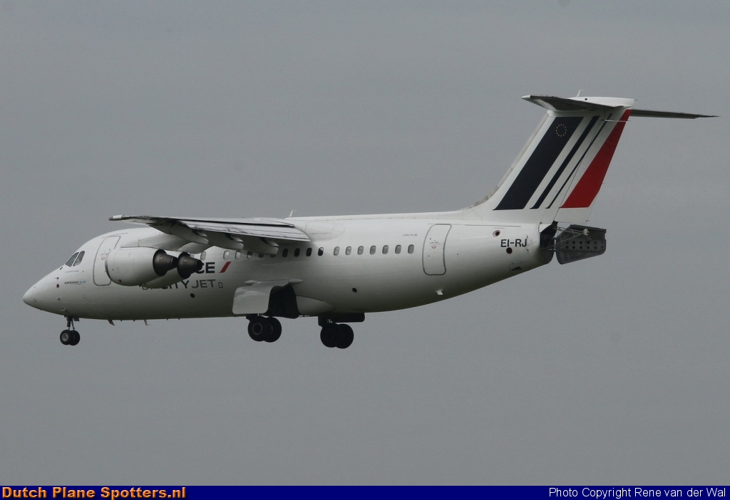 EI-RJE BAe 146 Cityjet (Air France) by Rene van der Wal