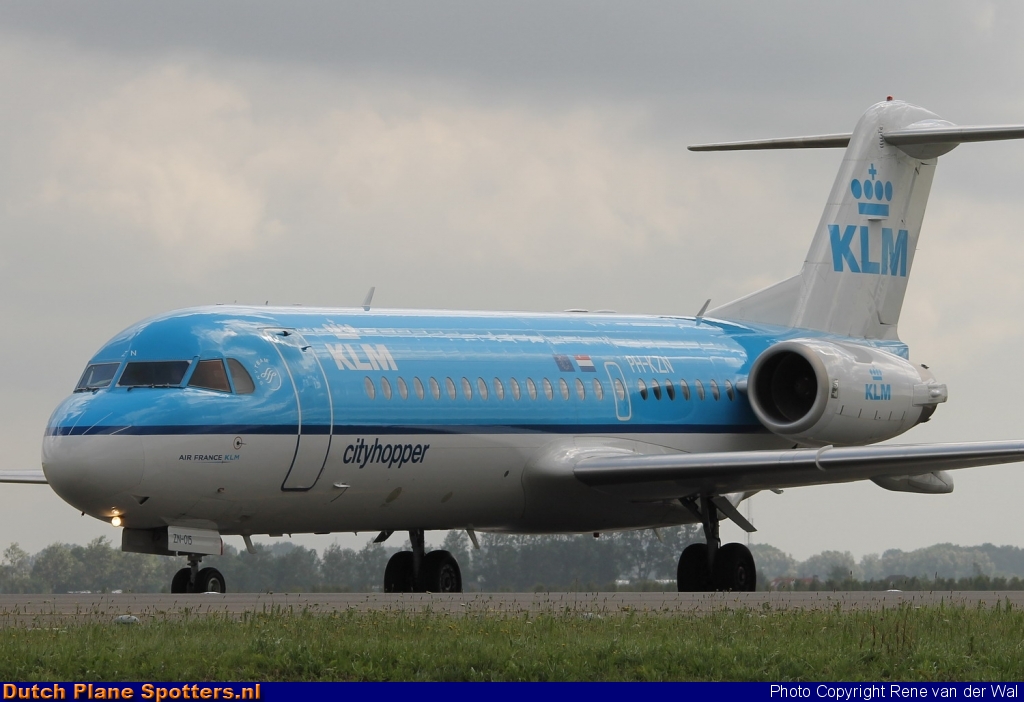 PH-KZN Fokker 70 KLM Cityhopper by Rene van der Wal