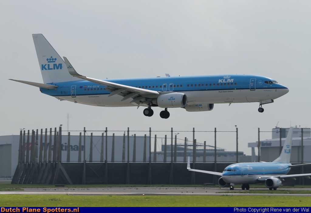 PH-BXW Boeing 737-800 KLM Royal Dutch Airlines by Rene van der Wal