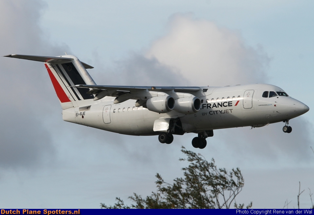 EI-RJE BAe 146 Cityjet (Air France) by Rene van der Wal