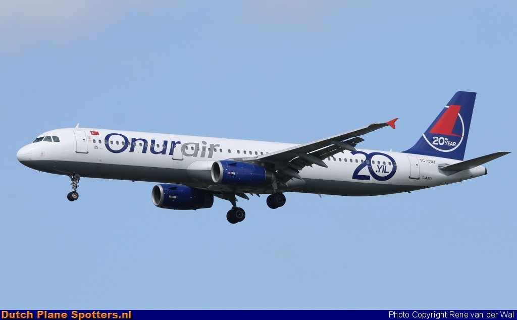 TC-OBJ Airbus A321 Onur Air by Rene van der Wal
