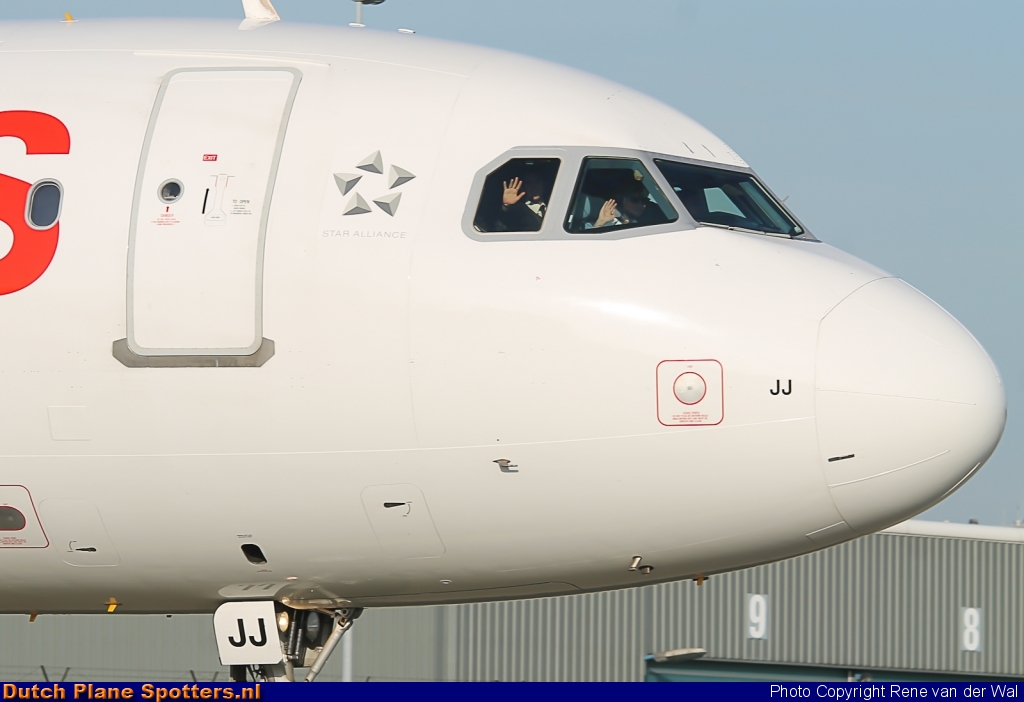HB-IJJ Airbus A320 Swiss International Air Lines by Rene van der Wal