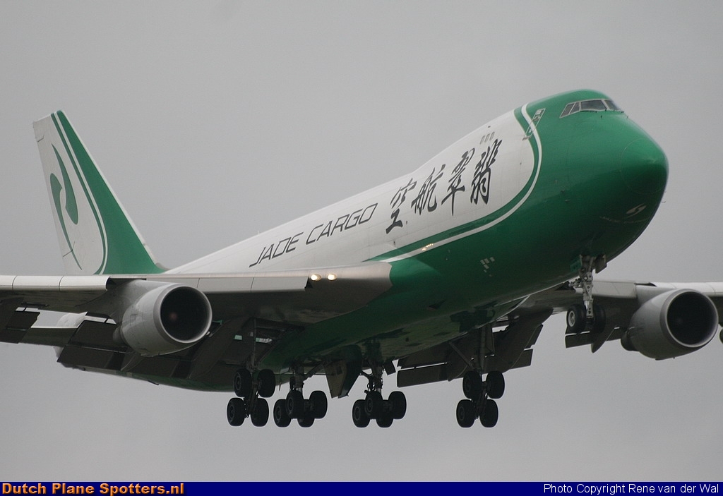 B-2423 Boeing 747-400 Jade Cargo by Rene van der Wal