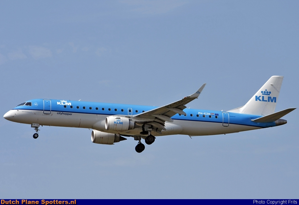 PH-EZH Embraer 190 KLM Cityhopper by Frits